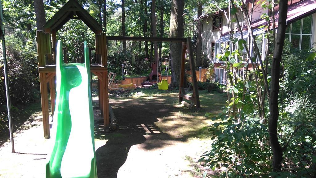 Villa Podkowa Podkowa Leśna Kültér fotó