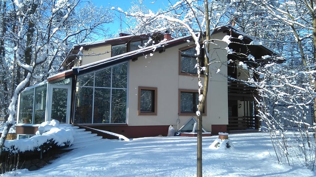 Villa Podkowa Podkowa Leśna Kültér fotó